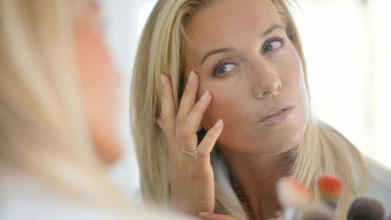 Yüzdeki yara ve kırışıklıklar için ne yapabiliriz?