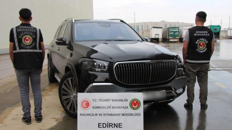 Kaçakçılığa tolerans gösterilmiyor: Çok sayıda e-sigara ve araba yedek parçası ele geçirildi