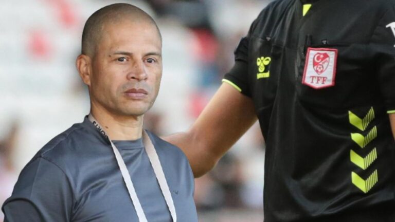 Alex de Souza'dan flaş açıklama: Türkiye'de hakemlerle ilgili bir yapılanma olduğunu düşünmüyorum