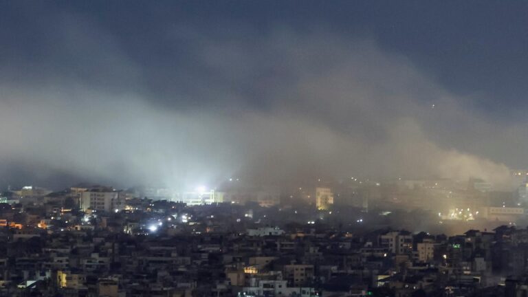 İsrail ile Lübnan arasında ateşkes anlaşması yürürlüğe girdi