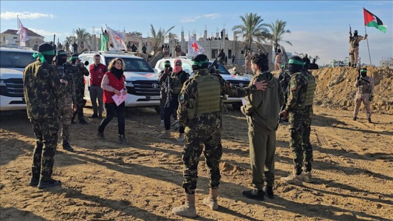 Hamas 10 İsrail mahkumlarını serbest bırakmayı kabul etti