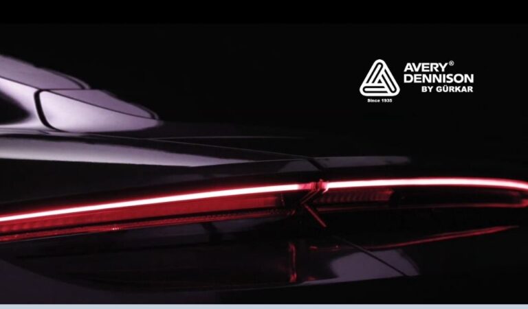 En Kaliteli Araç Kaplama Folyosu ile Aracınıza Yeni Bir Kimlik Kazandırın