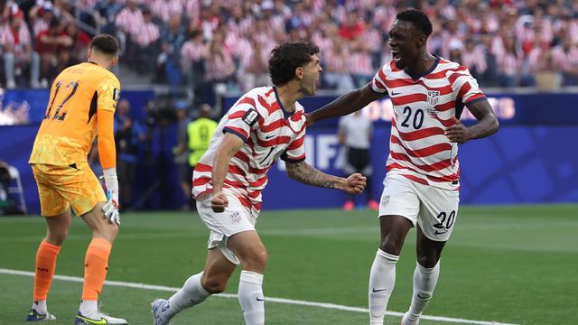 ABD’den Paraguay’a farklı tarife! Pulisic ve Balogun coştu